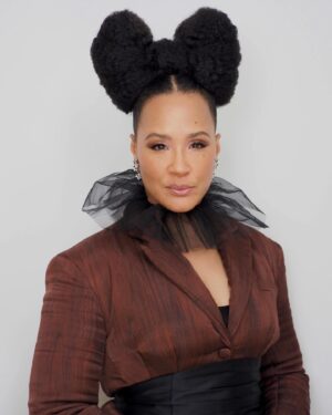 Golda Rosheuvel Instagram - Bridgerton Press .

Wearing @patrick__mcdowell
Shoes: @jimmychoo 
Jewellery: @davidmorrisjeweller 

The Team

@jasonrembert 
@dionnesmithhair 
@kennethsohmakeup 
@amprldn 
@themariamufundi 

@bridgertonnetflix 
❤️