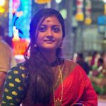 Gomathi Priya Instagram - My first ever Pongal celebration in Chennai My longtime wish to #kapaleeshwarartemple Special love to @shanthinimathivanan We do not remember days, we remember moments. #wellspent #devotional #vibes #moments #memories #blessed #temple #god #pongal #celebration #kapaleeshwarartemple #shivan #amman #shanthini #gomathipriya #priyabalakumaran #priyabalakumaran_gp #gp #nothingbutpriya #mylapore #filtercoffee #kovil #kovilprasadham #traditional #sareelove #red #green #2024 Saree @clothingstorebymithra Bangles @adee_bangles