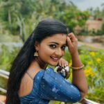 Gomathi Priya Instagram - The Wound is not your fault But healing is your responsibility Heal yourself ❤️‍🩹 ➡️❤️ #nature #healyourself #loveyourself #love #selfcare #gomathipriya #priyabalakumaran #priyabalakumaran_gp #gp #nothingbutpriya #oviya #bhanu #valli #meena #radhika #revathy #behappy #bekind #blessed Pictures @arun_olympion_official