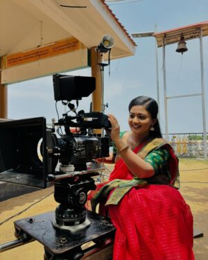Gomathi Priya Instagram - Surprise them with your kindness 🥰  #gomathipriya #priyabalakumaran #priyabalakumaran_gp #gp #nothingbutpriya #oviya #bhanu #valli #meena #radhika #revathy #hitlergaripellam #velaikkaran #siragadikkaaasai #radhakuneeverapranam #chempaneerpoovu #colortamil #vijaytelevision #zeetelugu #asianet #madurai #chennai #hyderabad #thiruvanthapuram #behappy #bekind #blessed