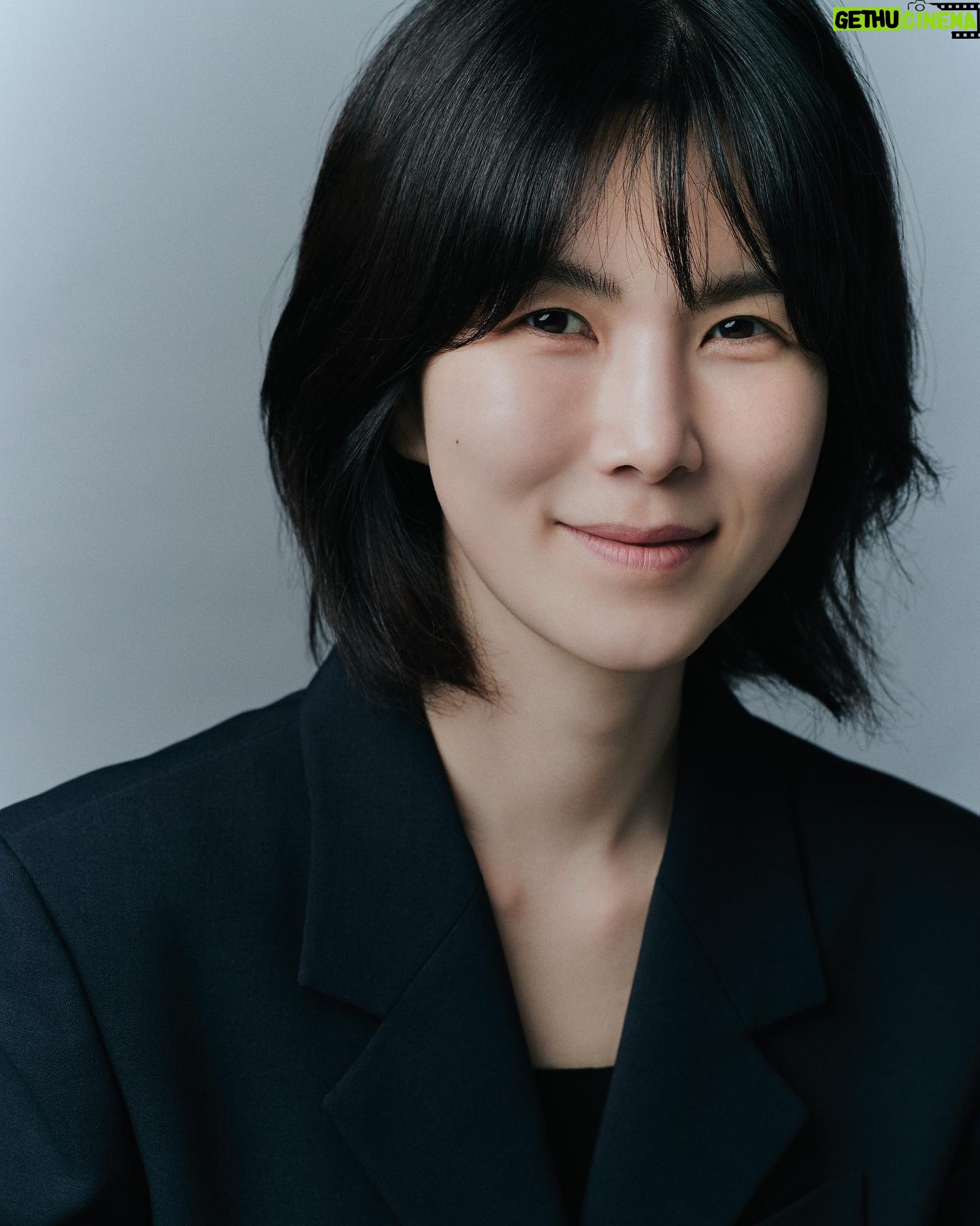 Gong Min-jeung - 86.6K Likes - 2024 ✋