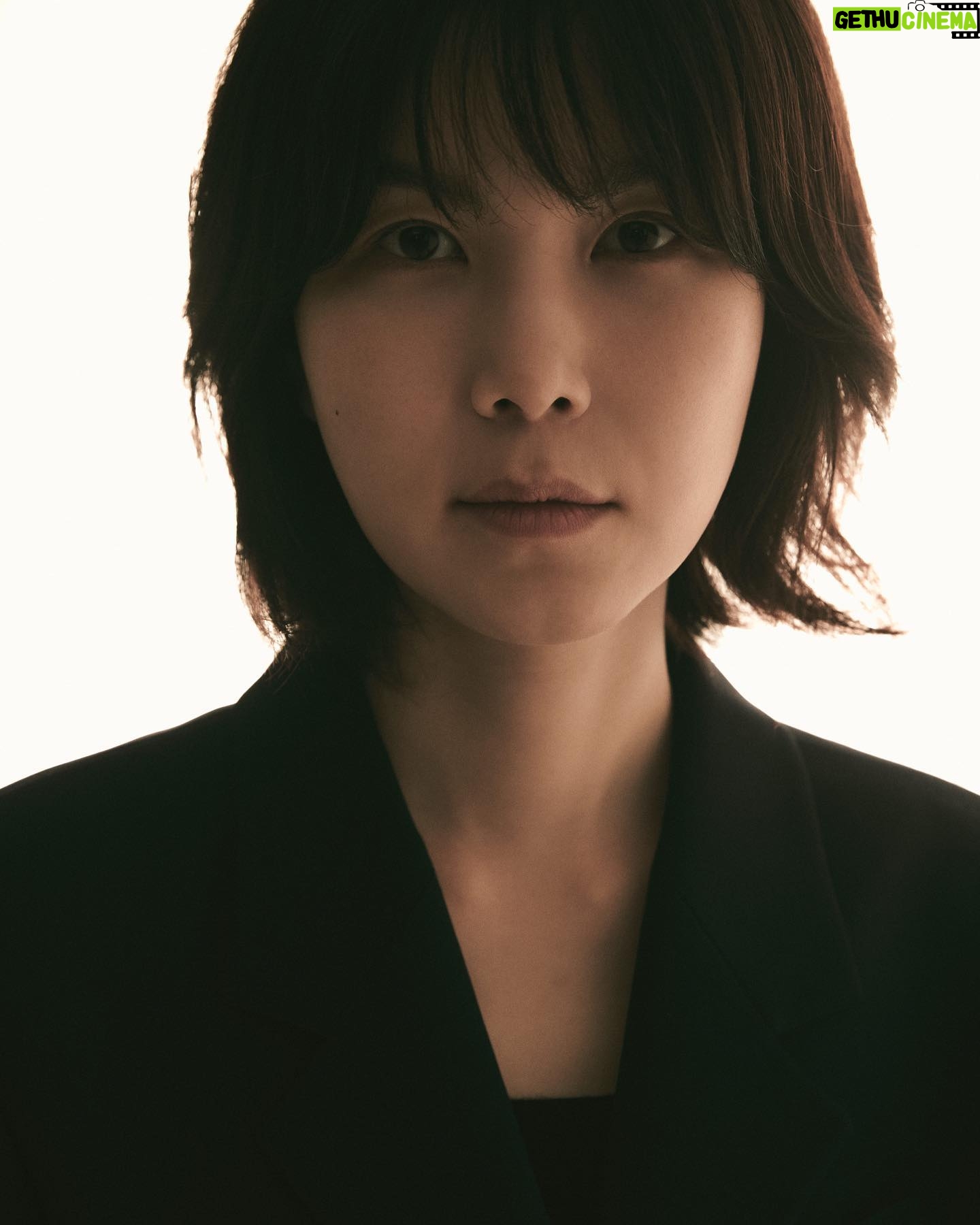 Gong Min-jeung - 86.6K Likes - 2024 ✋