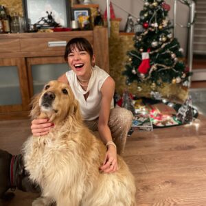 Gözde Duru Instagram - Yeni yil, gofret ve marvel vs 🙈
Hos geldin 2023 🎄🎄🎄🎄🎈🌸🍾🌟🍾🍾🧿🧿