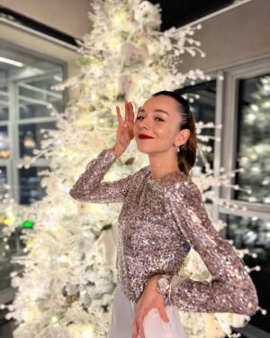 Gözde Duru Instagram - About last night 🌟🌟🌟