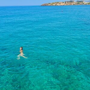 Gözde Gürkan Instagram - Gurgurunagaracoccasokarsamgöreng 🌊
