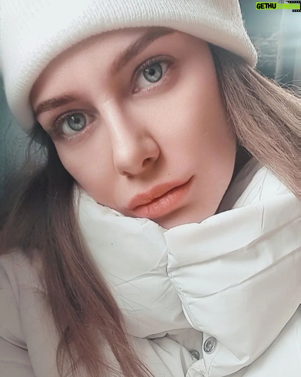 Gözde Mukavelat - 3 Likes - ☃️🤍