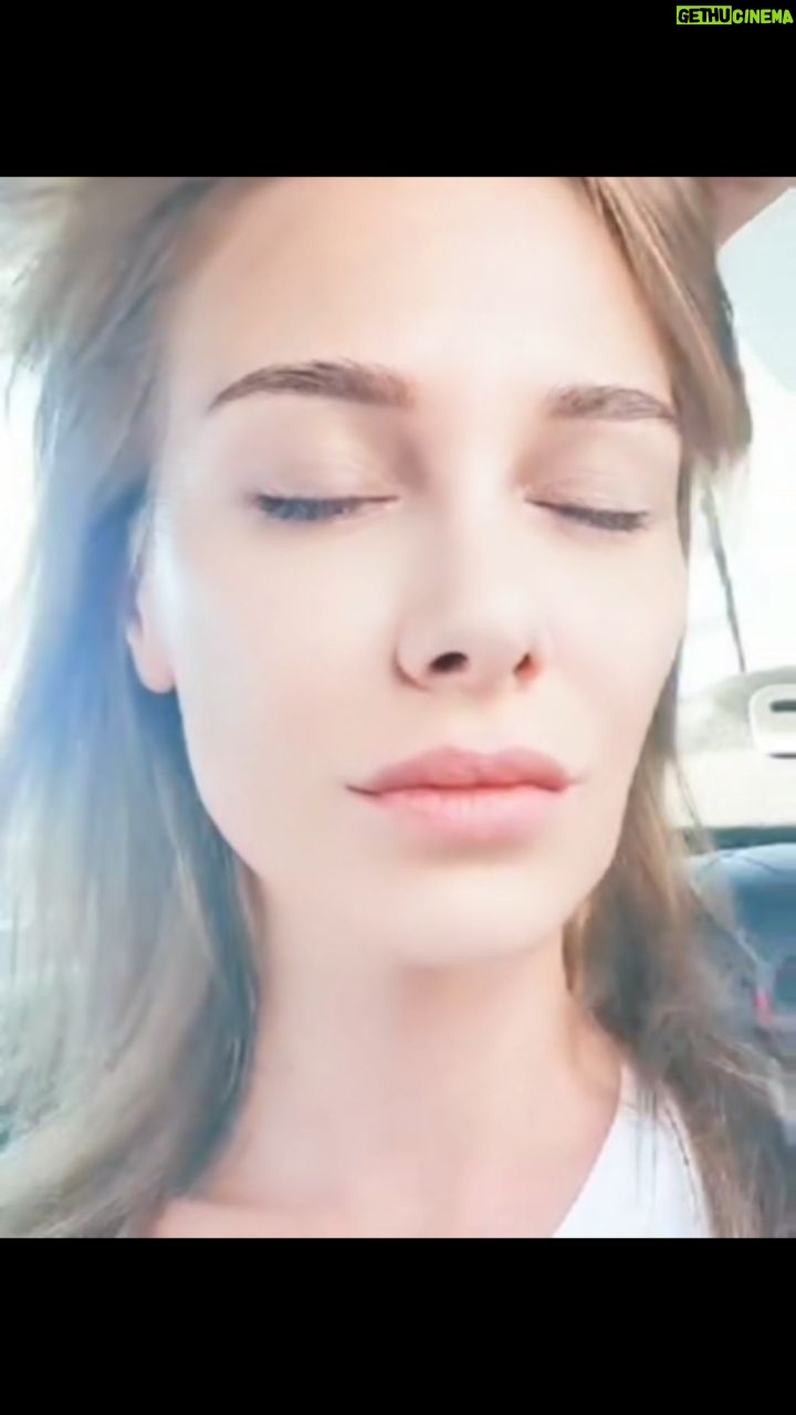Gözde Mukavelat - 3 Likes - 🌬 🌫