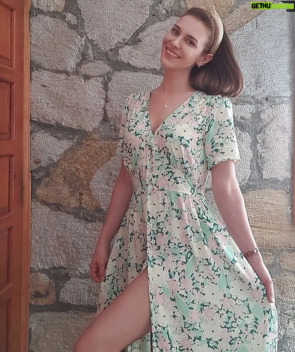 Gözde Mukavelat - 3 Likes - 💐💚