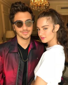 Grace Van Patten Instagram - 🕺