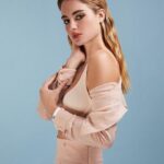 Grace Van Patten Instagram - zero chill ➡️ 📷 @christinehahn Styled by @cryoungin Hair by @blakeerik Makeup by @tyronmachhausen Art Director @huwgwyther Editorial Director @oliviawoodgate