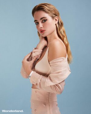 Grace Van Patten Instagram - zero chill ➡️

📷 @christinehahn 
Styled by @cryoungin 
Hair by @blakeerik 
Makeup by @tyronmachhausen 

Art Director @huwgwyther 
Editorial Director @oliviawoodgate
