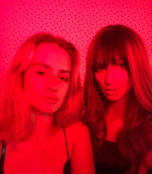 Grace Van Patten Instagram - sis’