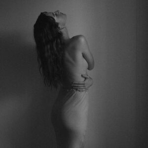 Grace Van Patten Instagram - 🖤 @crashmagazine 🖤