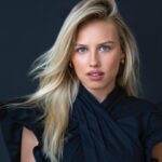 Gracie Dzienny Instagram – thanks for the chat @tvfanatic_official ! we really covered it all! so fun! 

📸: @cibellelevi 
Styling: @nataliehoseltonstyle 
Makeup: @melissa.hernandez 
Hair: @rena.calhoun 
@narrativepr