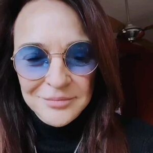 Graciela Stefani Instagram - Teatro: gracielastefaniteatro@gmail.com