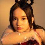 Graciella Abigail Instagram – – Graciella Abigail, 11 yo – 

Iya, sudah semakin besar ya Grace nya, om/tante/kakak2.. Masih bisa dapet peran anak2 kan ya 🥹

Jujur mama nya juga bingung & mulai worry krn semakin besar anaknya, but i can’t deny how time flies 🫠