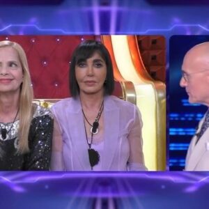 Grecia Colmenares Instagram - Prossima Mission: scoprire gli amori platonici di Grecia. #GrandeFratello