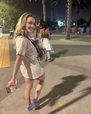 Greer Grammer Instagram - ‘cause I don’t know how it gets better than this 🫶🏻💕

still not over the best night with the best girls🥲🩷 #erastour