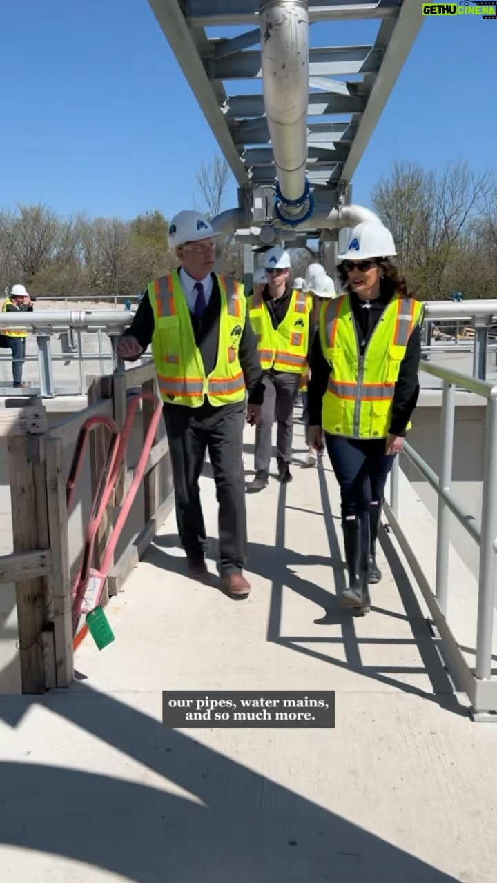 Gretchen Whitmer Instagram - We’re rolling up our sleeves and investing in Michigan’s water infrastructure because every Michigander deserves access to safe, clean water.