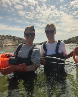 Gry Forssell Instagram - Den här helgen var ju one for the books. Tack kära, fina vänner som tog mig med till Grebbestad! 💝