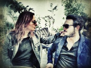 Gülhan Tekin Instagram - Bence bu #tbt #20liyaşlarchallenge yerine geçebilir 🤗 @gokhanabi çekmişti 🌸💙