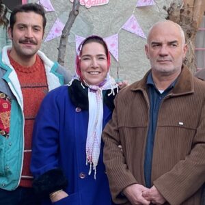 Gülhan Tekin Instagram - Aile olmak önemli. Arkadaşlar kendi seçtiğimiz ailelerimiz ya bir de böyle denk gelmek ne güzel hediye. 💕 Aslında bu yoktu, içimden geldi be😃 #gönüldağı