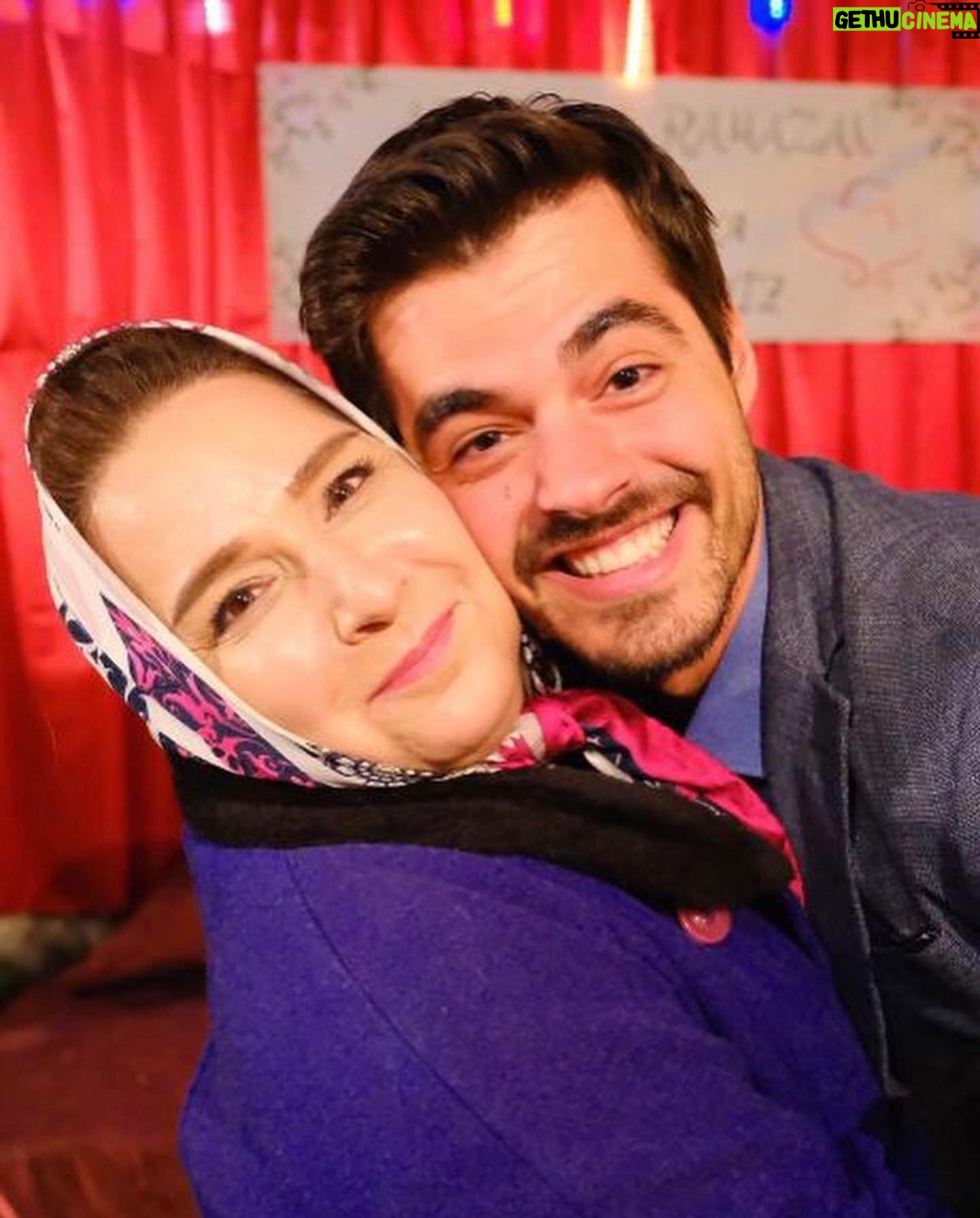 Gülhan Tekin - 6.4K Likes - Nur yüzlüm, sevgi pıtırcığım🥰 @berkatan