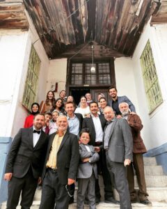 Gülhan Tekin Most Liked Photos and Posts