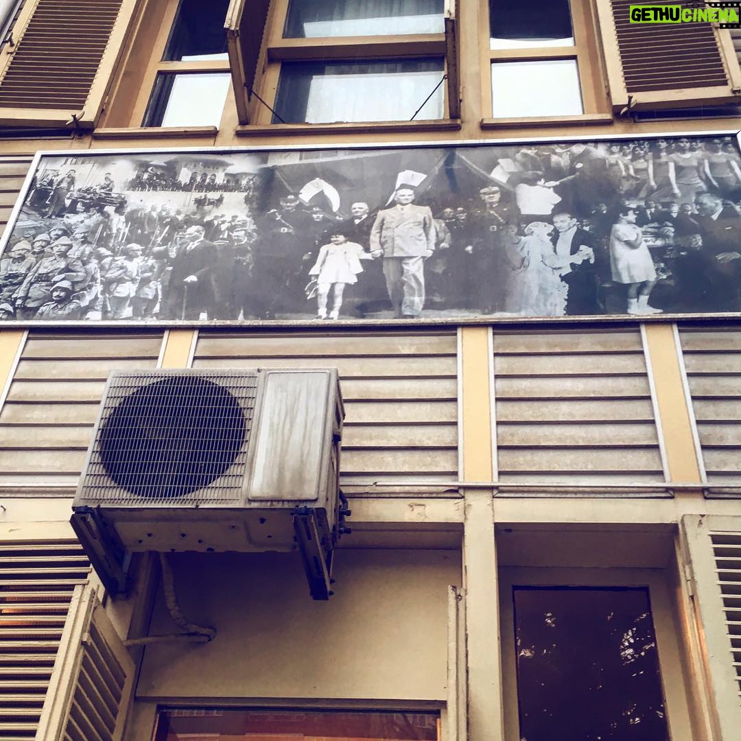 Günay Karacaoğlu - 659 Likes - Güvenliğiniz yokmuydu diye soranlara,yanarmıyız?