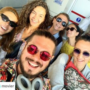 Güneş Hayat Instagram - #Repost from @movier (@repost_media_app)
Bekle Midyat geliyoruz! @benalce @duille @rebrusahin @guneshayat @aydantass ✌🏻👋🏻🧿❤️