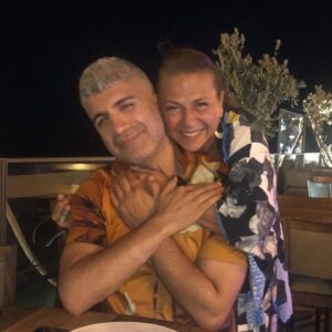 Güneş Hayat Instagram - #tbt Cannnn kardeşimle hasret gidermece😍 Yakın zaman #tbt si😀 İyi ki...🙏❤️