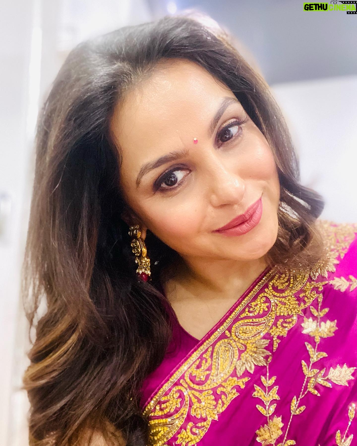 Gurdeep Kohli Instagram - Not perfect but Perfectly meee❤️❤️ #makeuproomselfies📷 #shootlife#actorslife #poser