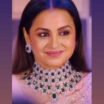 Gurdeep Kohli Instagram - #Bhoomi says a big thankyou for pouring out so much love for Vanshaj ….keep watching at 10 pm Vanshaj Mon -sat only on @sonysab #10matlabvanshaj #actorslife🎬 #familydrama @swastikproductions