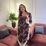 Gurdeep Kohli Instagram - This season you can't get away without a co-ord set. My version of the trendsetter. #instgramfashionstyle❤️❤️ #coordset #instagramfasion#trendsetter #poser thankyou @label_rosaria loved your design❤️