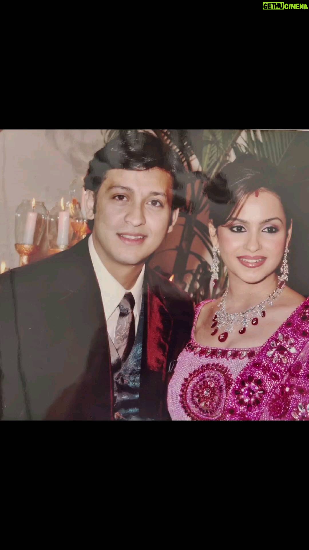 Gurdeep Kohli - 137.3K Likes - Happy Anniversary my Love... #nowandforever #happyanniversary #lovealways ❤️❤️❤️#arjunpunjj #gurdippunjj