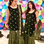 Gurdeep Kohli Instagram – Twining or Matching Matching 
It’s fun dressing up with my bestie😘😘
@meherpunjj 
We love our sharara sets @monkandmei
#dressupgoals😍 #motherndaughterduo😍 #indianweardesigns #designerwear