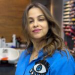 Gurdeep Kohli Instagram - Love laughter colours.... #birthdaymonth❤️ #newlook#hairtransformation❤️💁 #haircolourgoals #hairgoals #haircolourartist @sameersalmani