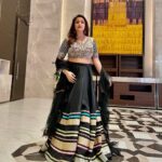Gurdeep Kohli Instagram - See the lights… spot the red carpet Ditch the gown wear the lehengaaaa. #partyscences #myredcarpetmoment #lovethemehengalehenga Wearing @sonaligarglabel Styled by @twishha_g