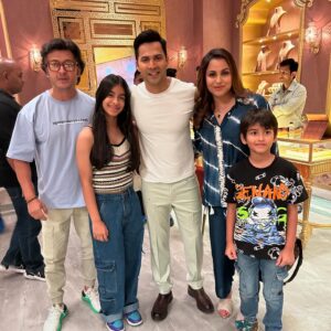 Gurdeep Kohli Instagram - It was a pleasure working with you both @varundvn @shashankkhaitan you both not only superstars but superhumans….. good luck for the film 🎬#sunnysanskarikitulsikumari #dharmaproductions #lovedshootingthem