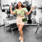 Gurdeep Kohli Instagram - Me and my vibe….chose to live in my own sunshine 🌈🌈🪬🧿😎 #yolo #instagramtricks #instagramphotography #instalove