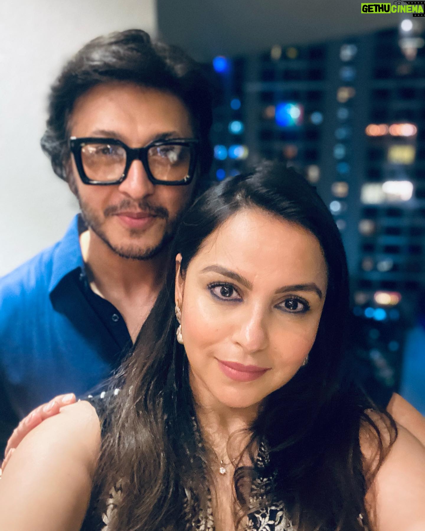 Gurdeep Kohli Instagram - Happy Dhanteras to our Insta family❤️❤️ #indainfestivals#welcomingdiwali2024 #Bettertogether🧿#diwalipartsharty😍