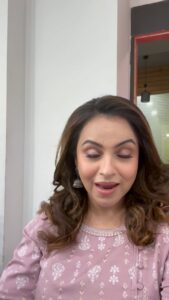 Gurdeep Kohli Instagram - This how you have fun in your makeup room😂😂## #chamkilasongs #funreels❤️ #makeuproomdiaries #actorlife🎬🎥 #mastitime