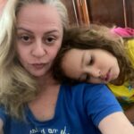 Guta Stresser Instagram – FELIZ PÁSCOA 🐰
Que a alegria e a pureza das crianças nos lembre a importância da chegada do Coelhinho “… Come chocolates, pequena” já disse O Poeta 🫣🐰 E que nossos corações em Cristo RESSUSCITEM para o AMOR e a PAZ ☮️❤️🐰🌾🩷
.
.
.
.
#felizpáscoa #gutastresser #tiaguta #sobrinhasophia💕 #sophialabatut #páscoadepaz #pazeamor #peaceandlove