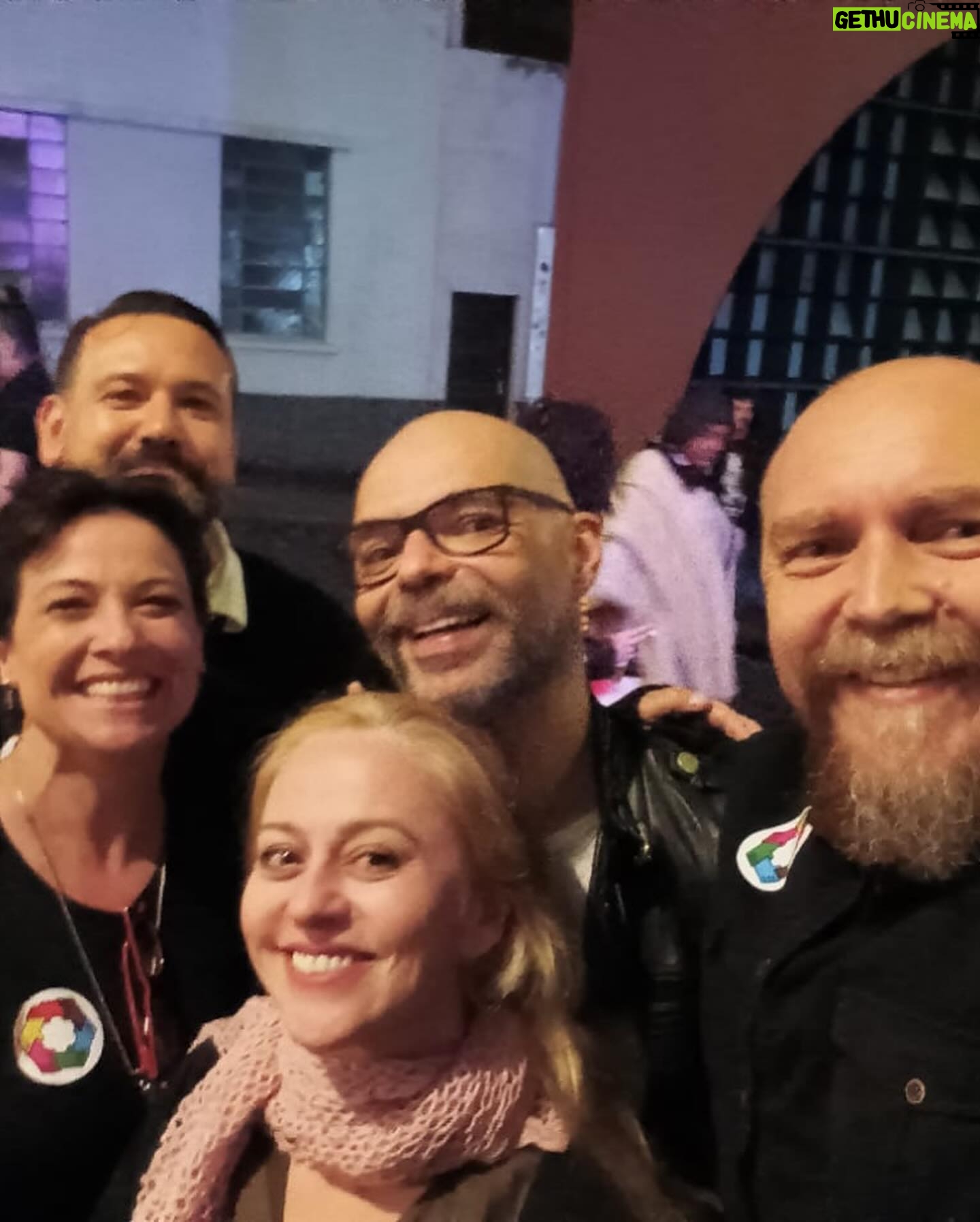 Guta Stresser - 612 Likes - Minha turma da política aqui em Curitiba é incrível!!! O coletivo das culturas e a turma do mandato da cultura! Aqui em evento de pré lançamento da candidatura do @vladurban666 com seu #ColetivoDasCulturas , a Rubia, a Preta, o Angelo, o Esturilho, o Jeffe, a Magali, só companheiros da melhor qualidade!! Que tenhamos representatividade e gente como eles na luta pelas politicas culturais e direitos dos trabalhadores da Cultura!!! Salve a galera que está disposta a por a mão na massa pela nossa Cultura!!! Boa sorte, turma!!! Tamos juntos!!! ✊🏽
.
.
.
.
#coletivodasculturas #vladurban #precandidatura #pcdob #curitiba #cultura