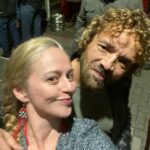 Guta Stresser Instagram - Antonio Augusto ❤️ amo meus amigos e deu uma baita saudade do Foca!! Viva o @festivaldecuritiba o @restauranteninacuritiba e essa festa de deliciosos encontros que Curitiba vira no Festival mais lindo da city, quiçá do mundo!!! 🎭 . . . . #nina #festivaldecuritiba #festivaldeteatro #gutastresser #antonioaugustoteixeiradefreitas #curitiba
