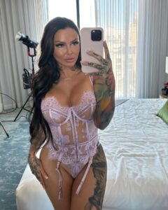 Hélène Boudreau Instagram - LOS ANGELES DUMP 😳🤣👌🏻