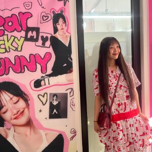 Ha Soo-young Instagram - 안녕 행복했던 생일 🧚🏻‍♂️ 고마워 엥두들아아아 🍒