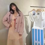 Ha Yeon-soo Instagram - @tannat.kr 今日はタナットのポップアップ2日目！ 是非お越しください🩵