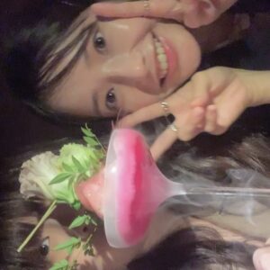 Ha Yeon-soo Instagram - 私は今週も元気に過ごしております！
もう土曜日😱時間が早く過ぎていきますね。
皆さん、良い週末を💕
