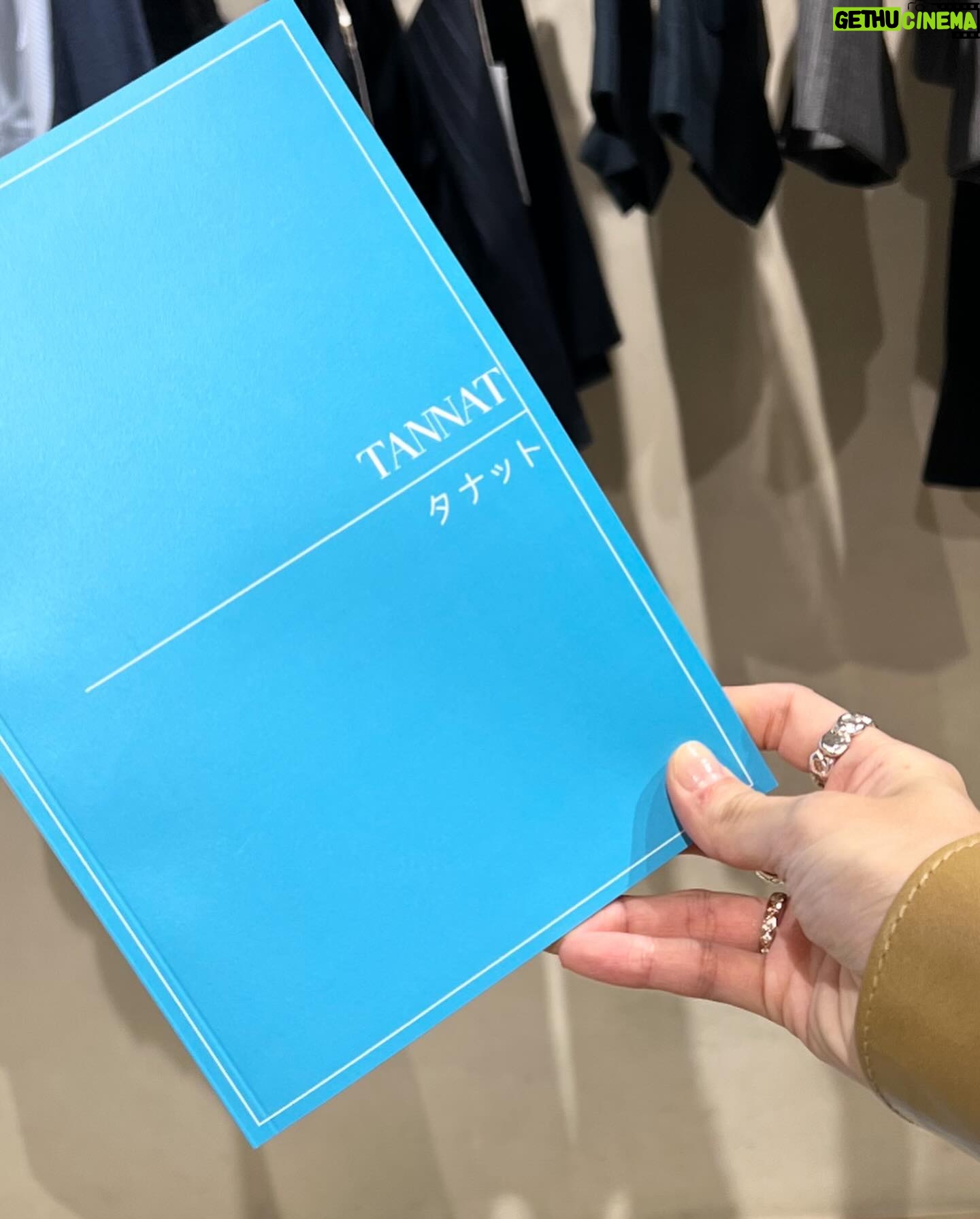 Ha Yeon-soo Instagram - @tannat.kr 今日はタナットのポップアップ2日目! 是非お越しください🩵